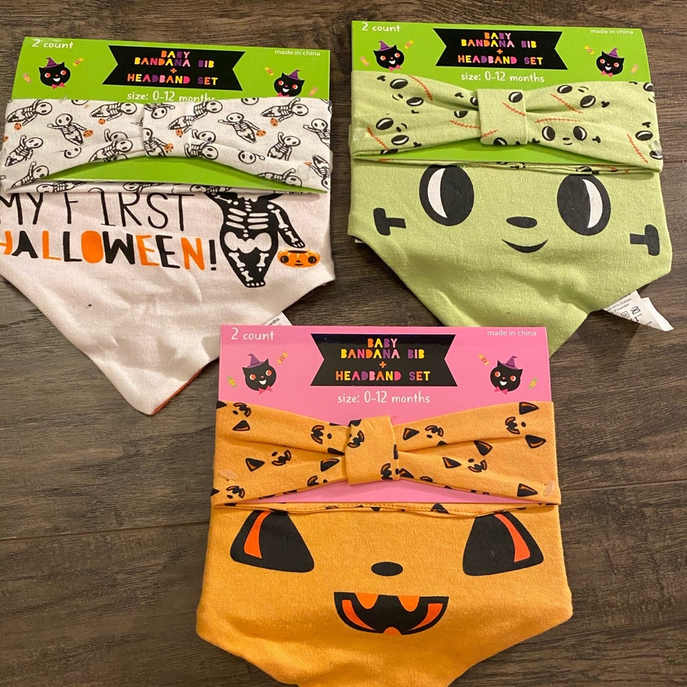3 set of Halloween bow and bib sets
